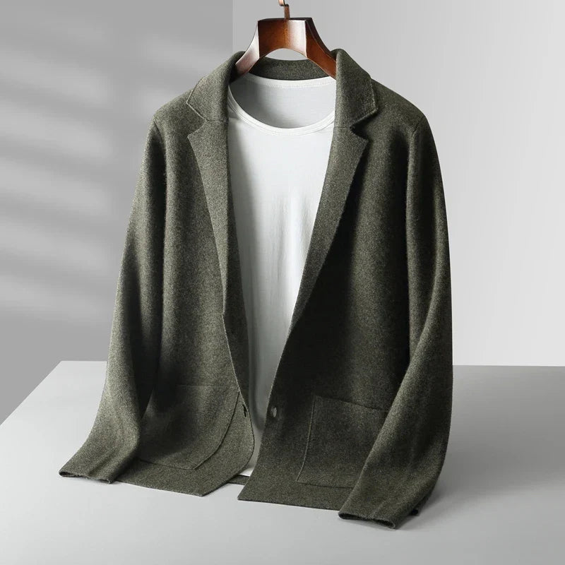 Men's Cardigan | Quiet Confidence in Every Stitch