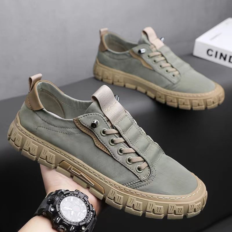 Men's Casual Sneakers | Lace-Up Eyelets & Lug Sole