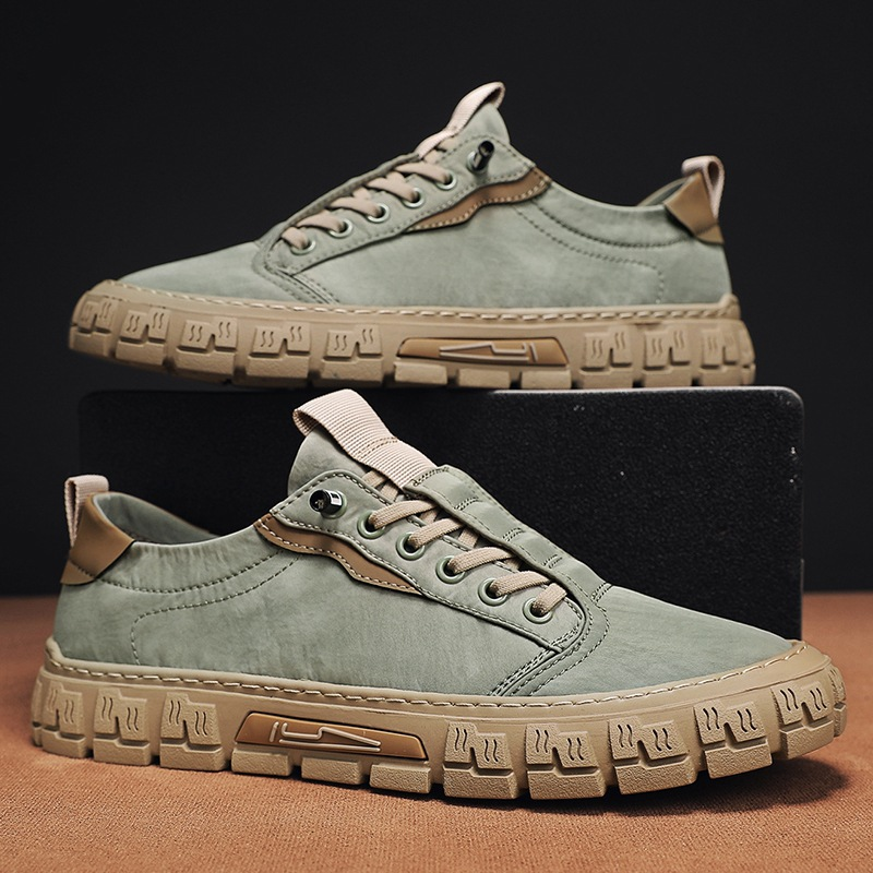 Men's Casual Sneakers | Lace-Up Eyelets & Lug Sole