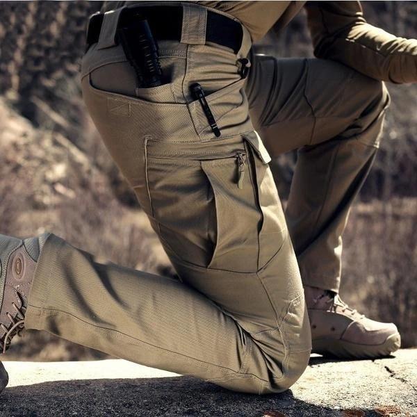 Men's Cargo Pants | Zip Pockets & Knee Seams
