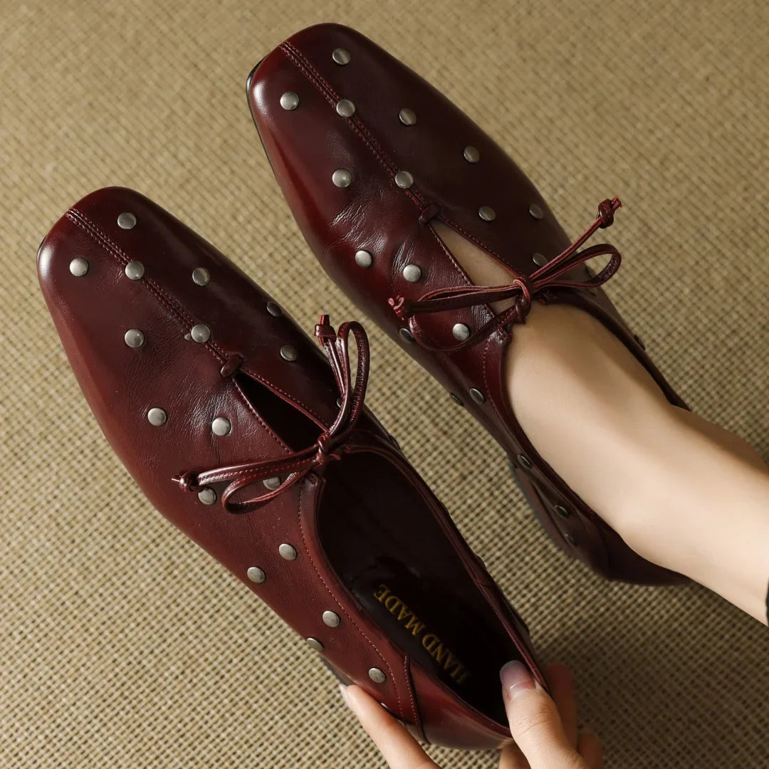 files/rivet-loafers-bold-everyday-edge-4.webp